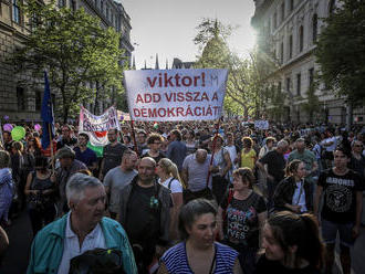 Újabb kormányellenes tüntetés zajlik Magyarországon