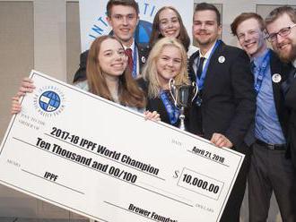 Slovenskí stredoškoláci vyhrali medzinárodnú debatnú súťaž