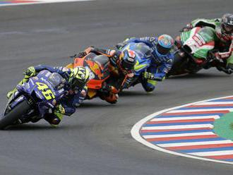 Medzi hviezdami MotoGP sa rozpútala vojna. Márquez ničí náš šport, zúril Rossi