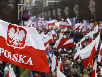 Tisíce učiteľov v Poľsku demonštrovali za vyššie platy, žiadali odchod ministerky