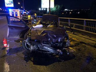 Mladý šofér BMW neprežil haváriu na D1, nikdy nemal vodičák