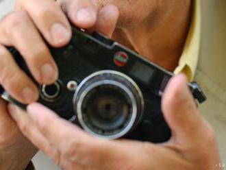 Kosovskú fotografku zadržali: Chcela vystavovať fotky UÇK