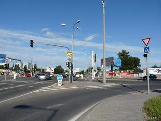 Na Karpatskej ulici v Poprade obnovili pôvodný dopravný režim