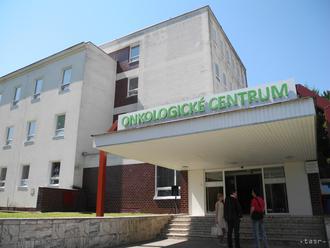 Nemocnica v Komárne začala so stavbou Komplexného onkologického centra