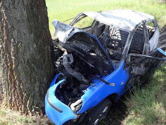 Při dopravní nehodě s požárem vozidla mezi Tachovem a Ctiboří byli zraněni 4 lidé. Řidič vozidla,…