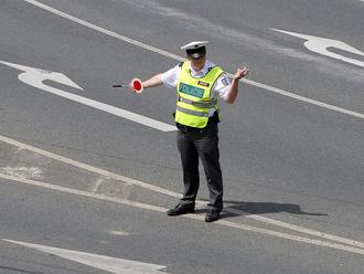 Řidiči, pozor: křižovatku v Plzni na Rokycanské řídí policisté