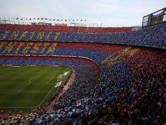 FOTO: Barcelonu zahalil veľký smútok. Katalánci sa lúčili so svojou ikonou