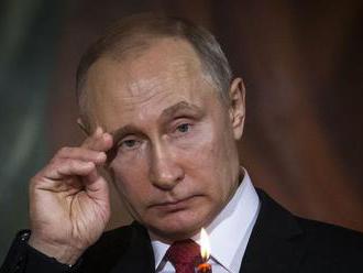 Putin vraj nebude tretíkrát za sebou kandidovať na prezidenta