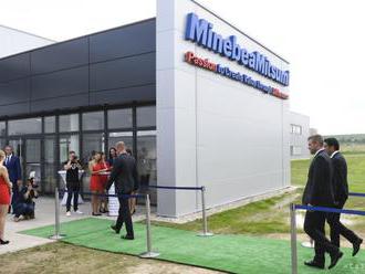 VIDEO: Novootvorený závod Minebea v Košiciach zamestná 1100 ľudí