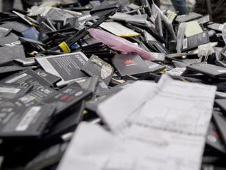 Kde končia batérie z mobilov? Svetová skládka e-odpadu má novú adresu