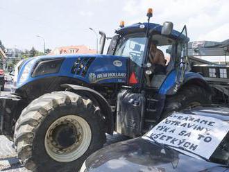 Farmári chcú so zástupcami strán hovoriť o memorande o reforme agrosektora