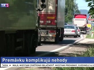 Premávku komplikujú nehody pri Strečne aj v Dúbravke
