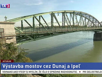 Érsek skontroloval výstavbu mosta do Maďarska, práce idú podľa plánu