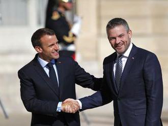 Pellegrini a Macron podpísali akčný plán. Zdokonalí vzťahy, tvrdia lídri