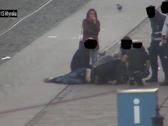 Ďalšia nočná bitka: FOTO Ťažko zranený muž, polícia pátra po žene