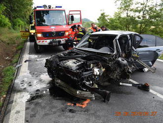 FOTO Vážna nehoda pri Starej Ľubovni: Zrazili sa tri autá, piati zranení