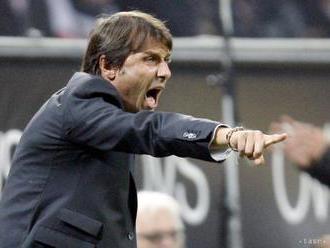 Londýnska Chelsea oficiálne potvrdila odchod trénera Conteho