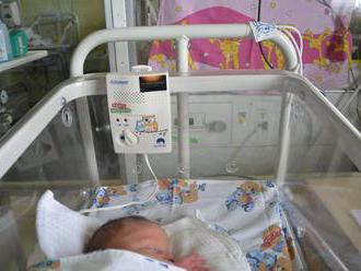 V kežmarskej nemocnici pribudli monitory dychu pre novorodencov