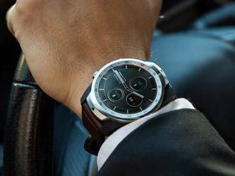 Mobvoi predstavil vynikajúce high-end hodinky, ktoré používajú rovno dva displeje