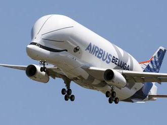 Obr Airbus Beluga XL poprvé vzlétl, má sloužit k přepravě křídel letadel