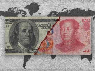 Čínsky jüan klesol voči doláru, mohlo by to pomôcť exportérom vyrovnať sa s novými clami USA