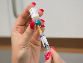 Čínou otriasa kauza chybných vakcín pre deti