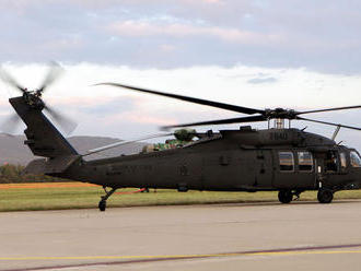 Minister Gajdoš odovzdal do užívania ďalšie dva vrtuľníky Black Hawk