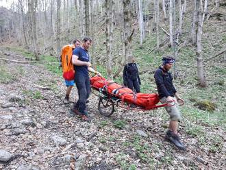 Záchranári ratovali slovenskú turistku: Po skolabovaní ju museli zobrať do nemocnice