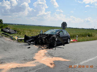 Dopravná nehoda blízko Sečoviec: Vodič   nerešpektoval značku STOP, zranenia viacerých osôb