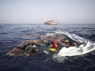 Ďalší rušný deň v Španielsku: Námorná záchranná služba zachránila stovky migrantov