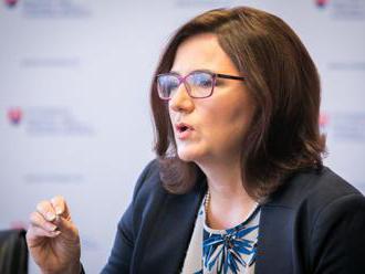 Postavenie riaditeľov škôl sa zmení, ministerka Lubyová hovorí aj o platoch učiteľov