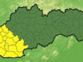 Slovenský hydrometeorologický ústav vydal výstrahu 1. stupňa pred búrkami na západe Slovenska