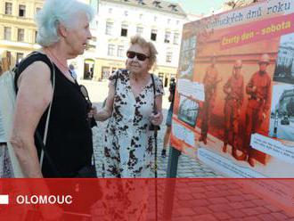Výstava na Horním náměstí připomíná okupaci roku 1968 v Olomouci