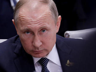 Menej Rusov podporuje Putinovu zahraničnú politiku, ukázal prieskum