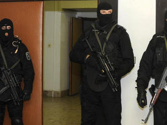 Na okresnom úrade v Bratislave zasahovala NAKA, zadržali 7 ľudí