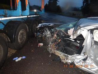 Tragická nehoda pri Zvolene: FOTO Tvrdý náraz do autobusu, vodič   bol na mieste mŕtvy