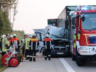 Tragická správa z Nemecka: Osudná chyba na diaľnici stála mladého Slováka   život