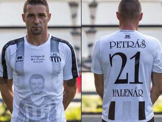 Zosnulého Halenára si Inter aj Petržalka uctí pred duelom, nastúpia v spomienkových dresoch