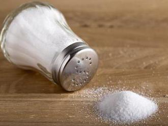 Nová štúdia spochybňuje odporúčanú dennú dávku soli, vedci prišli s novými poznatkami