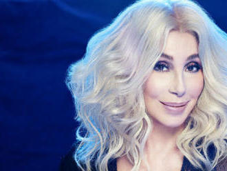 Cher vydá album coververzí skupiny Abba už v pátek
