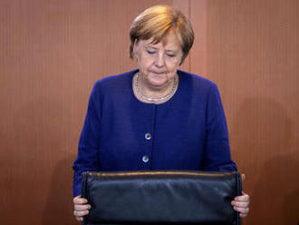 Německý tisk píše o ztrátě autority Merkelové