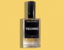 DJ Hell představuje vlastní parfém s názvem Techno