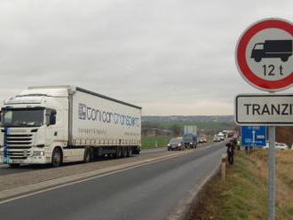 V Říčanech začne v sobotu opět platit zákaz průjezdu kamionů