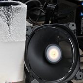 GeForce RTX 2080 se předvedla na suchém ledu