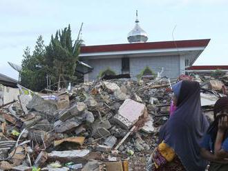 Indonézske úrady zrušili varovanie pred cunami po druhom silnom zemetrasení