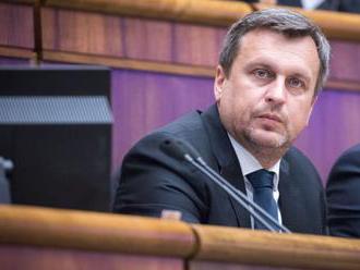 Opozícia by sa mala ospravedlniť za kauzu čítania listov, reaguje Danko na prípad obálok s chemikáli