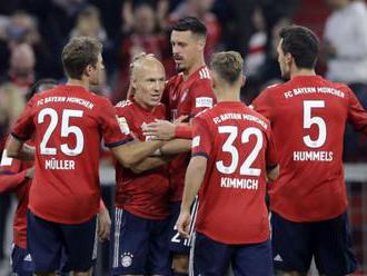 Vido: Hertha Berlín s Dudom prehrala prvýkrát v sezóne, Bayern zakopol s Augsburgom