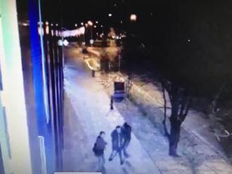 LUČENEC: Muža zrazilo na Silvestra auto, polícia hľadá svedkov