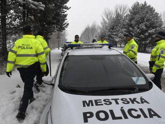 Bratislavskí mestskí policajti zachránili 57-ročnú ženu