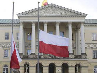Vo Varšave sa muž autom pokúsil preraziť zábrany pred prezidentským palácom